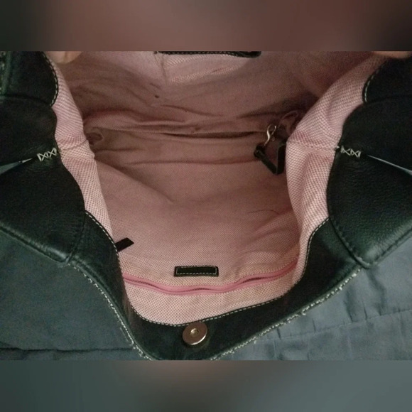 Vintage Dooney and Bourke Hobo Bag - Picture 6 of 12